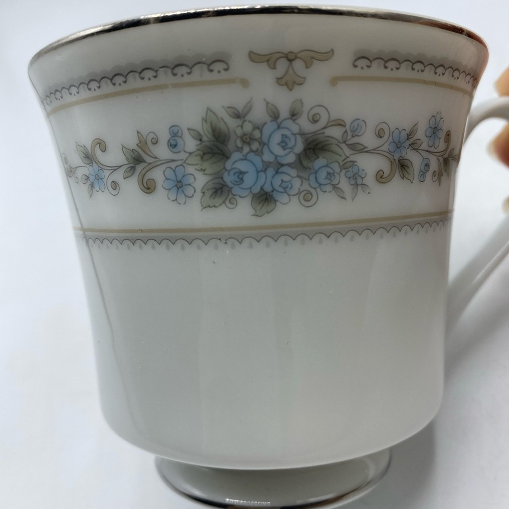 Elington Fine China of Japan Tea Cup Mug Blue Floral Rose Silver Trim Grey Vine